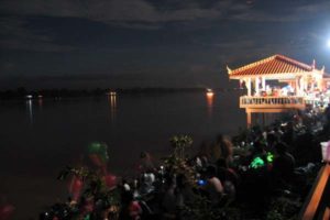 12 ノンカイ ウドンタニー (た) タイ