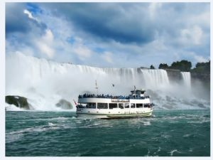 2ナイヤガラ ① 遊覧飛行と霧の乙女号 カナダ中央東