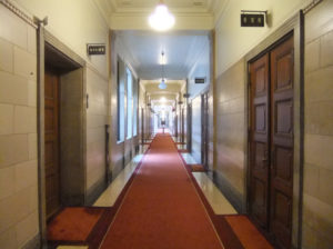 (国会議事堂3)高級 赤絨毯に芸術広場!豪華過ぎて驚きの連続!! 国会議事堂(11)