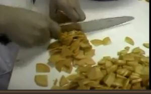 (よ)　横須賀発カレーの歴史